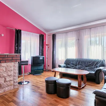 Eldina - Pul485 By Interhome * Pula