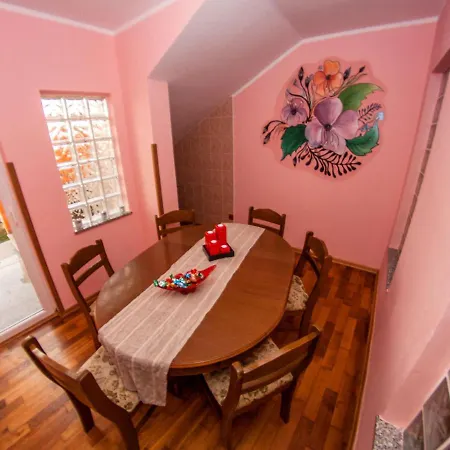 Holiday home Eldina - Pul485 By Interhome