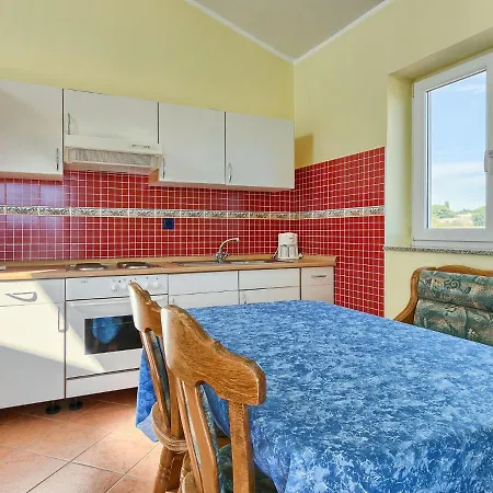 Eldina - Pul485 By Interhome * Pula