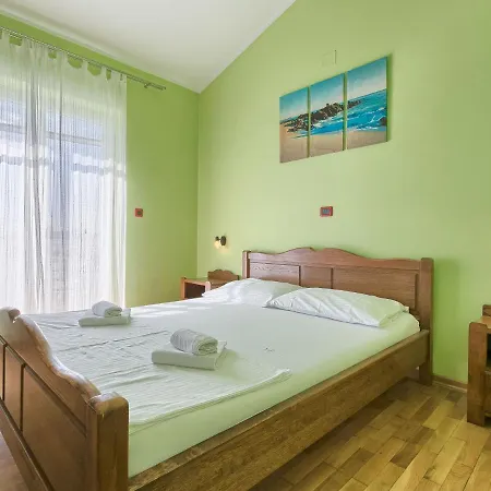 Holiday home Eldina - Pul485 By Interhome *