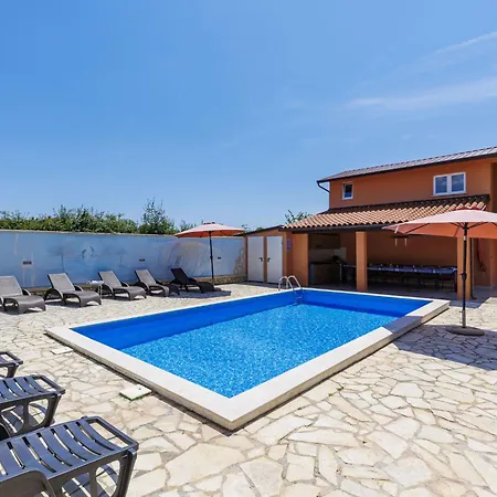 Eldina By Interhome