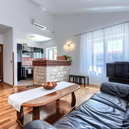 Eldina By Interhome
